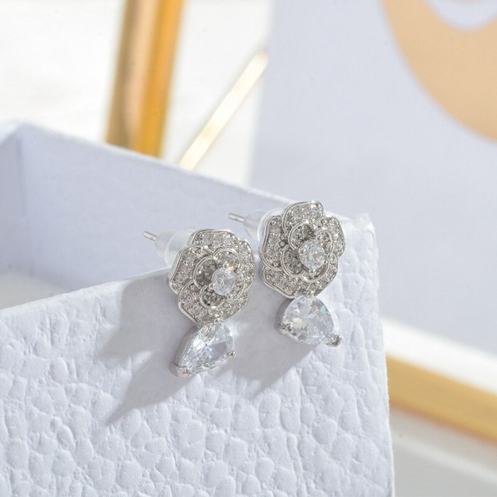 Wholesale Zircon Flower Stud Earrings for Women Sterling Silver Pin Post Earrings Eardrops Jewelry Gift