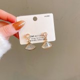 Wholesale Sterling Silver Pin Resin Triangle Earrings Women's Earrings Dropshipping Jewelry