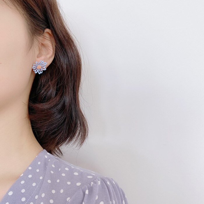 Wholesale 925 Silver Pin Daisy Stud Earrings Flower Earrings Women Girl Lady Earrings Dropshipping Jewelry