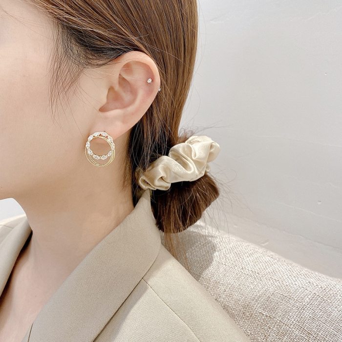 Wholesale Sterling Silvers Pin Round Fashion Earrings Female Women Stud Earrings Drop Shipping Gift