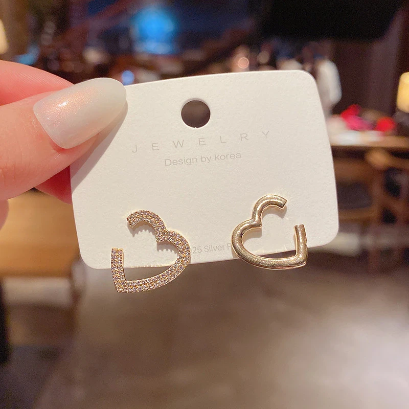 Wholesale Sterling Silvers Pin Love Heart Earrings Women's Asymmetric Ear Studs Earrings Drop Shipping Gift