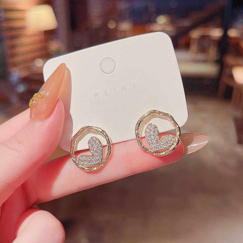 Wholesale Sterling Silvers Pin Irregular Hoops Heart-Shaped Earrings Ear Studs Earrings Drop Shipping Gift