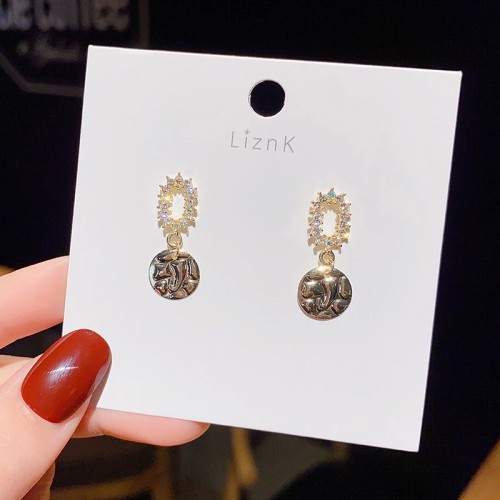 Wholesale Sterling Silvers Pin Planet Irregular Metal Earrings Female Women Stud Earrings Drop Shipping Gift
