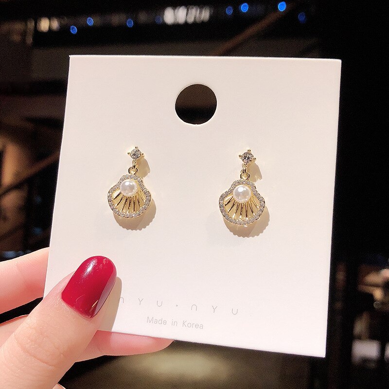 Wholesale 925 Silvers Needle New Shell Earrings Female Stud Earrings Drop Shipping Women Gift