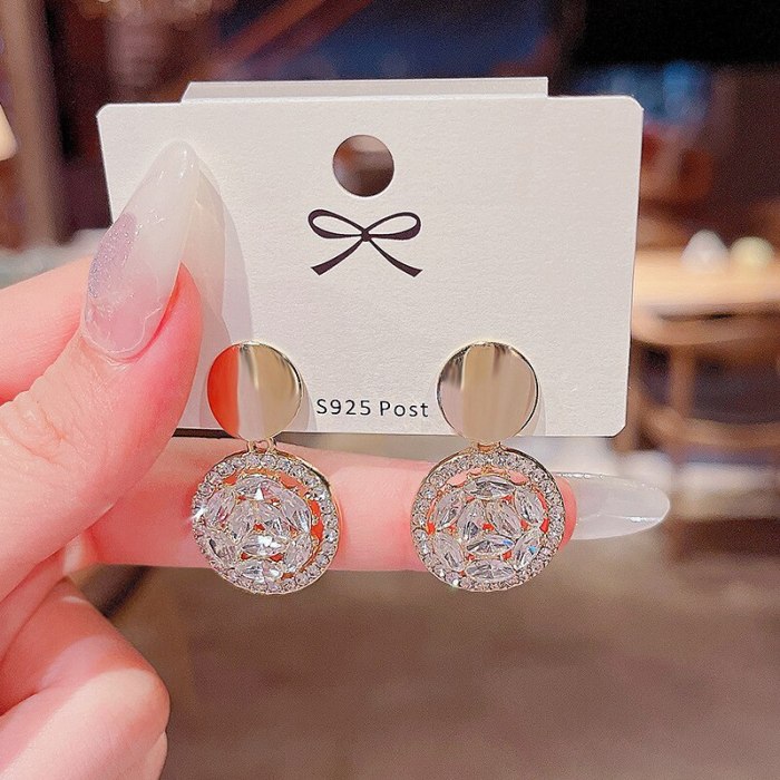 Wholesale Sterling Silvers Pin Circle Zircon Sequined Earrings New Studs Dropshipping Gift