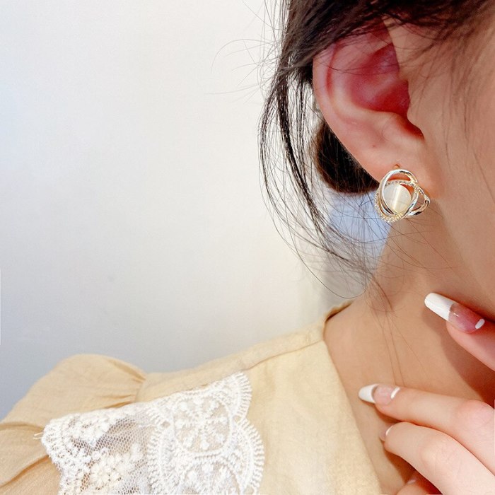 Wholesale New Geometric Flower Earrings for Women Sterling Silvers Pin Opal Stone Stud Earrings Dropshipping Gift
