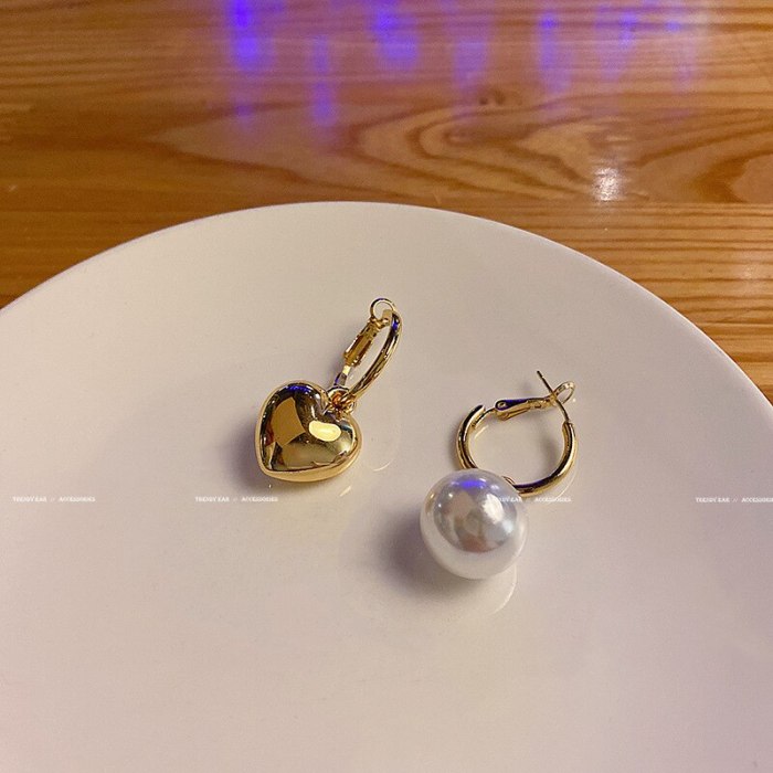 Wholesale Sterling Silvers Pin Asymmetric Heart Pearl Earrings Female Women Circle Stud Earrings Dropshipping Gift