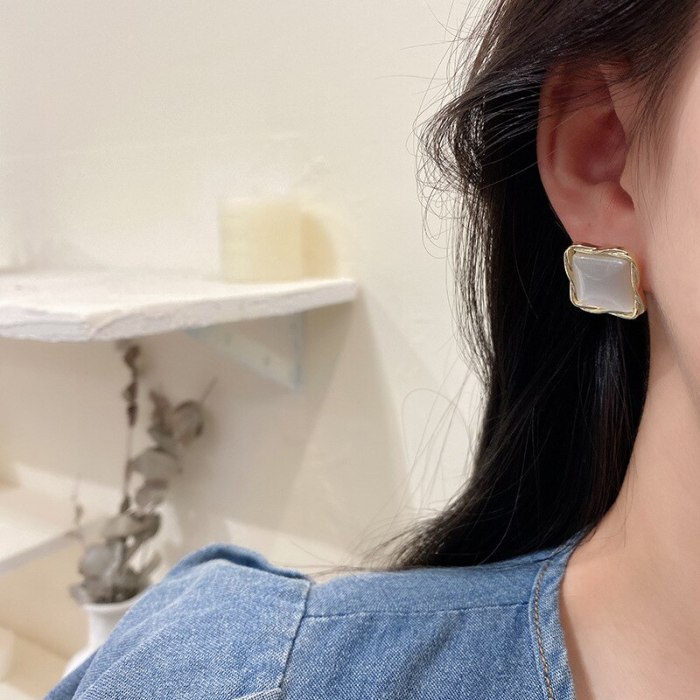 Wholesale Sterling Silvers Pin New Square Opal Earrings Female Women Stud Earrings Dropshipping Gift