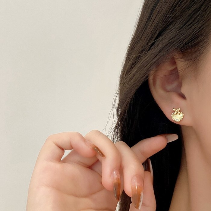 Wholesale 925 Silver Post New Love Heart Stud Earrings Dropshipping Jewelry Women Fashion Gift