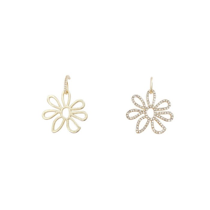Wholesale Asymmetric Flower Earrings For Women S925 Silver Studs Earrings Dropshipping Jewelry Women Fashion Gift