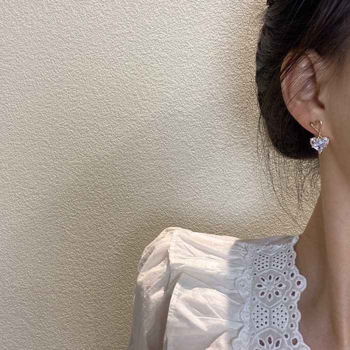 Wholesale Sterling Silver Post Loving Heart Zircon Pendant Women Stud Earrings Jewelry Women Gift