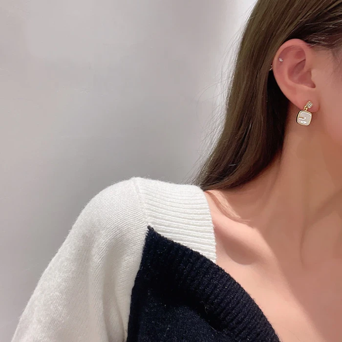 Wholesale Sterling Silver Post Fashion Square Women Shell Stud Earrings Jewelry Women Gift
