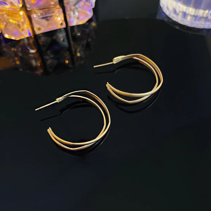 Wholesale Sterling Silver Post Earrings Stud Female Earrings Jewelry Women Gift