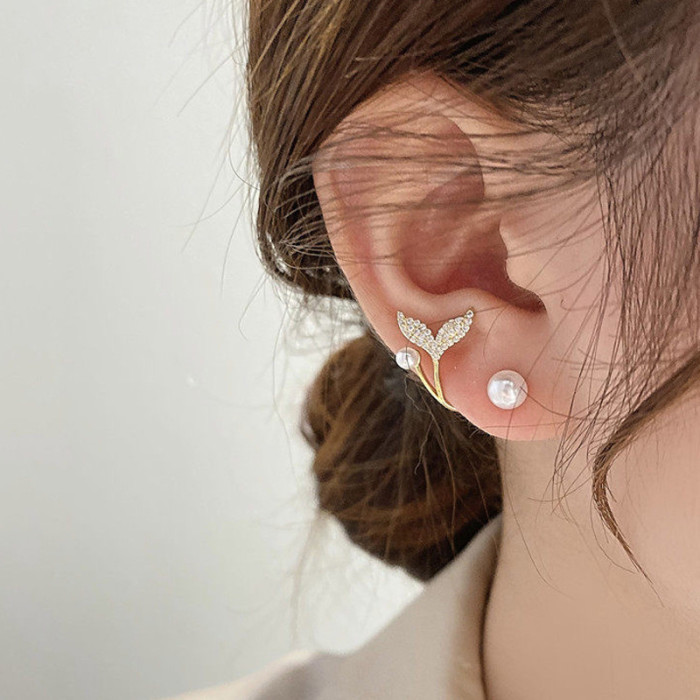 Wholesale Pearl Earrings Sterling Silver Needle Fishtail Earrings Stud Jewelry Gift