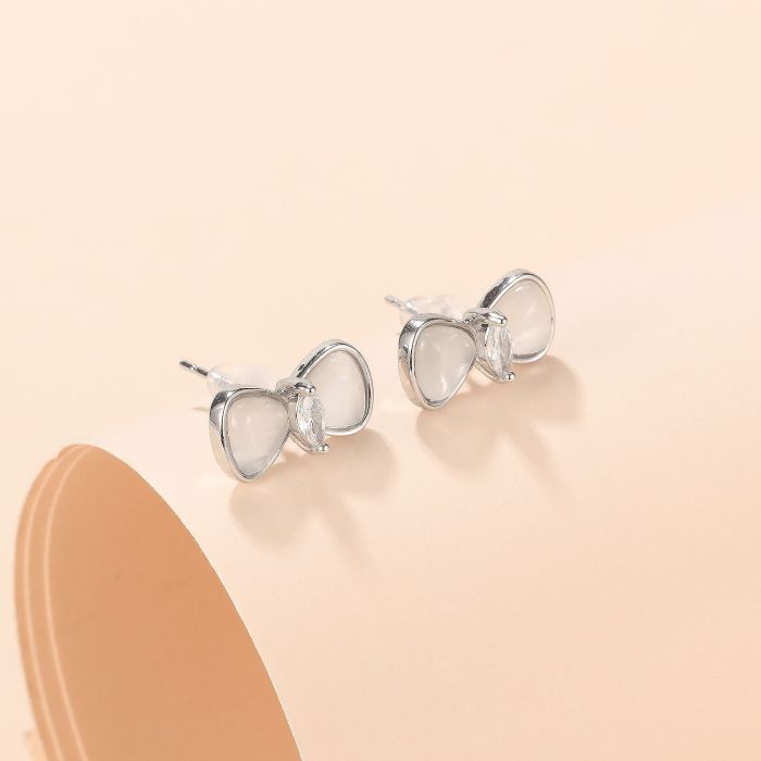 Wholesale Ornament Fashion Trendy Bowknot Zircon Pearl  Stud Earrings Women