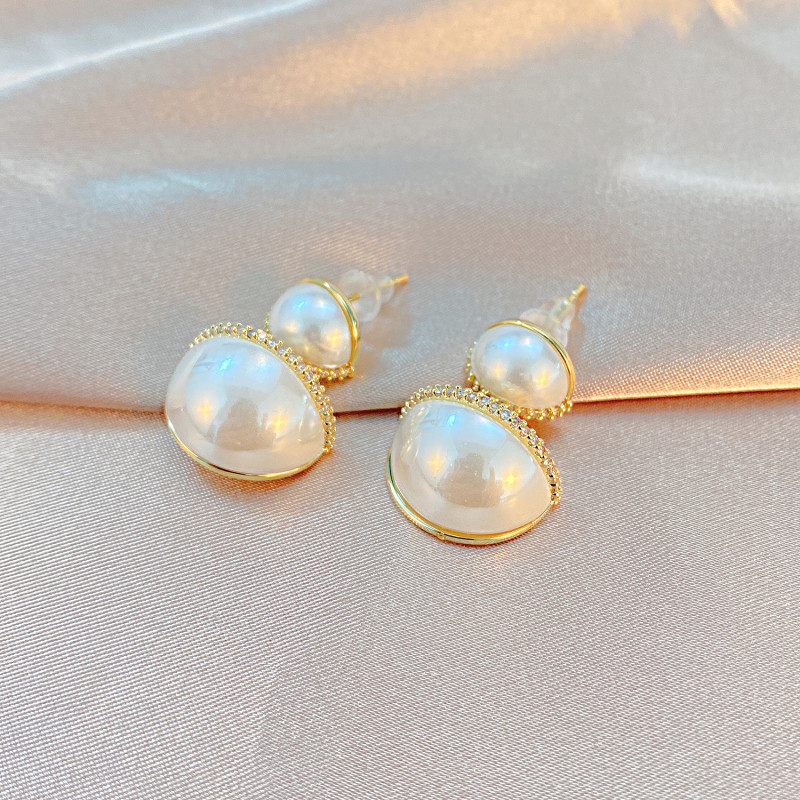 Wholesale Fashion Pearl Jewelry Clip on Earrings Women