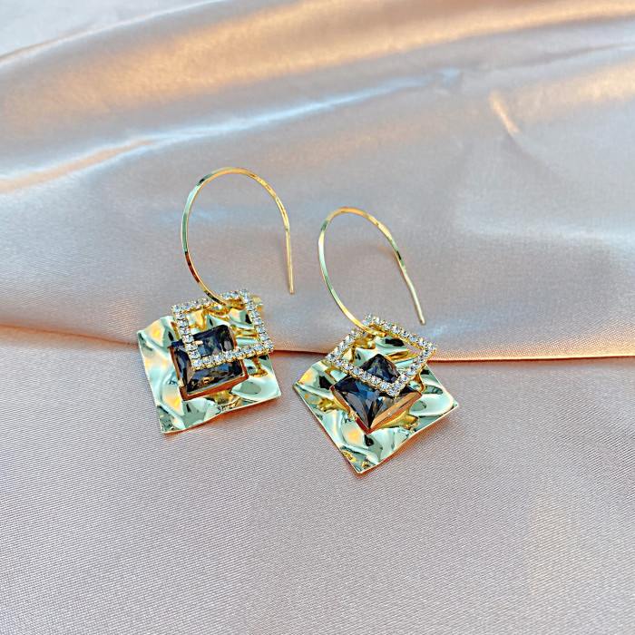 Wholesale Ornament Fashion Trendy Square Drop Dangle Eardrops Earrings Women