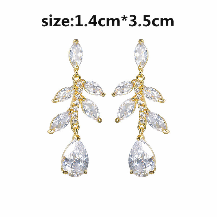 Wholesale Colored Gems Green Leaf Stud Earrings Crystal New Style Earrings  1400