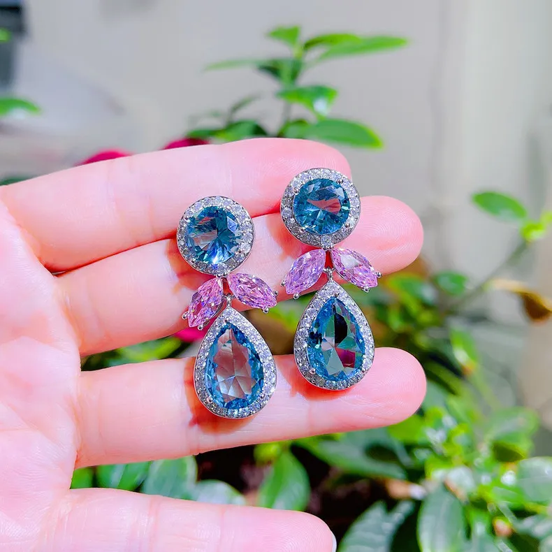 Wholesale New Color Crystal Zircon Earrings Sterling Silver Needle Earrings q2023