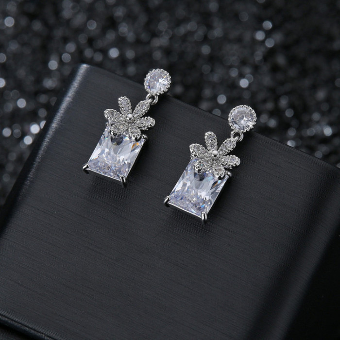Wholesale Crystal Zircon Earrings S925 Sterling Silver Stud Earring Women Gift q1289