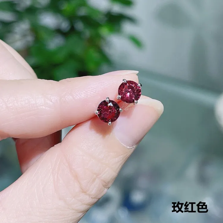 Wholesale Zircon Crystal Stud Earrings Four-Claw Stud Earrings Women Gift