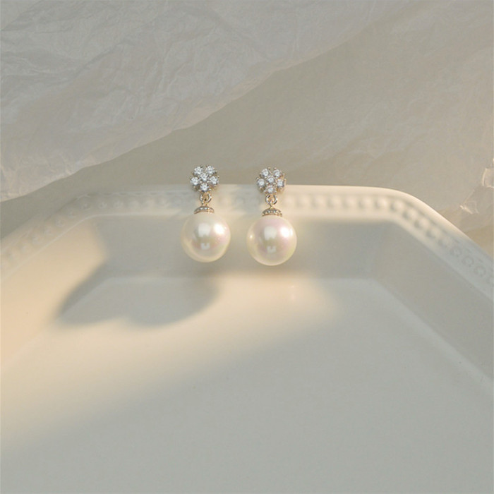 Wholesale Pearl Women Girl Lady Earrings Trendy Luxury Women Gift qxe1623