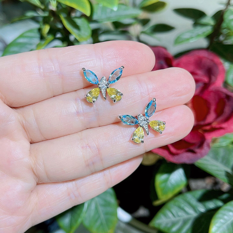 Wholesale Butterfly Studs Eardrops Earrings Women Gift