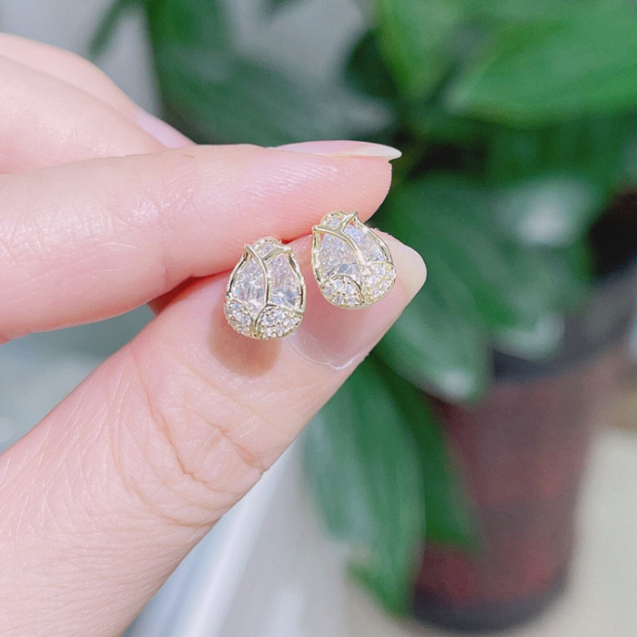 Wholesale Stud Earrings Crystal Earrings Color Earrings Women Gift 1630