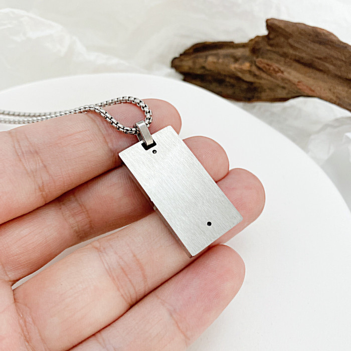 Fashion Leaves Square Pendant Necklace Stainless Steel Metal Collar Necklace Waterproof Accessories