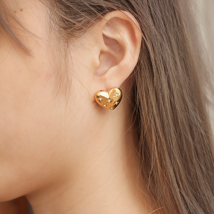 New Fashion Lady's Chic Metal Earrings Rose Gold Heart Zircon Inlaid Stud Earrings for Women f275
