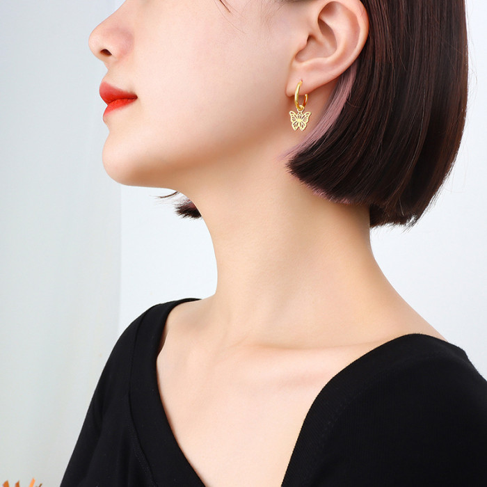 Vintage Butterfly Pendant Gold Color Hoop Earrings for Women Girl Trendy Cool Hip Hop Animal Earrings Jewelry