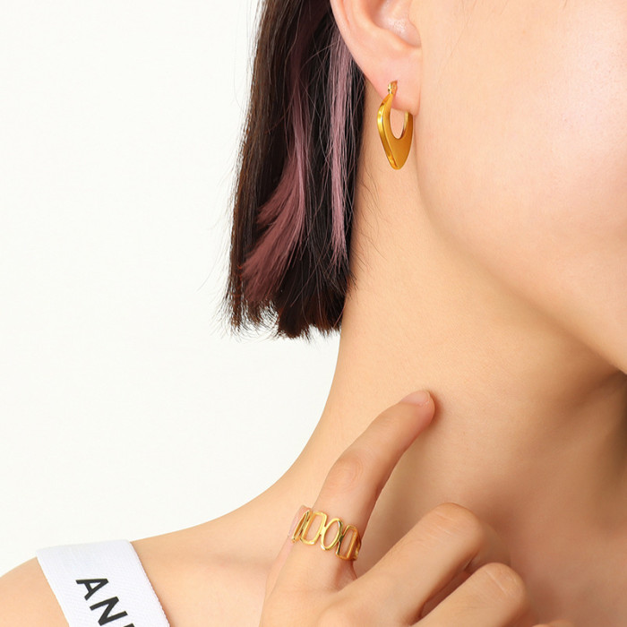 New Solid Gold Hoop Earrings Thick Oval Geometric Earrings Minimalist Earrings Stars Design