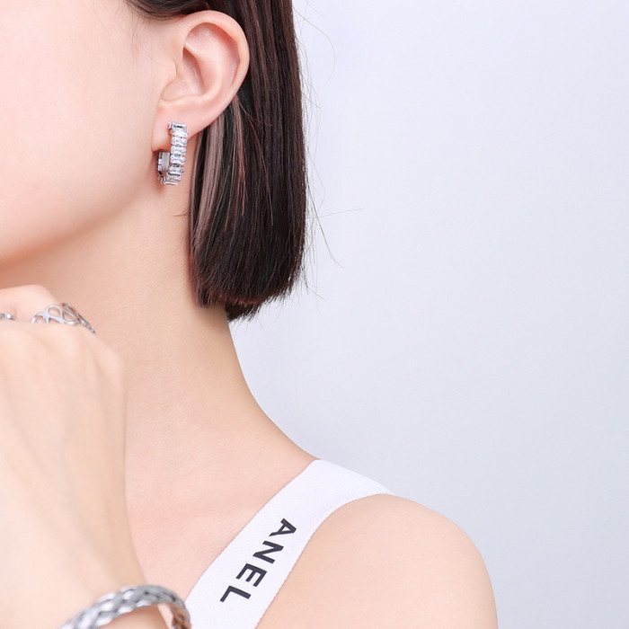 Korean Micro Pave Zircon Hoop Earrings For Women Elegant Circle Boucle Sweet Jewelry