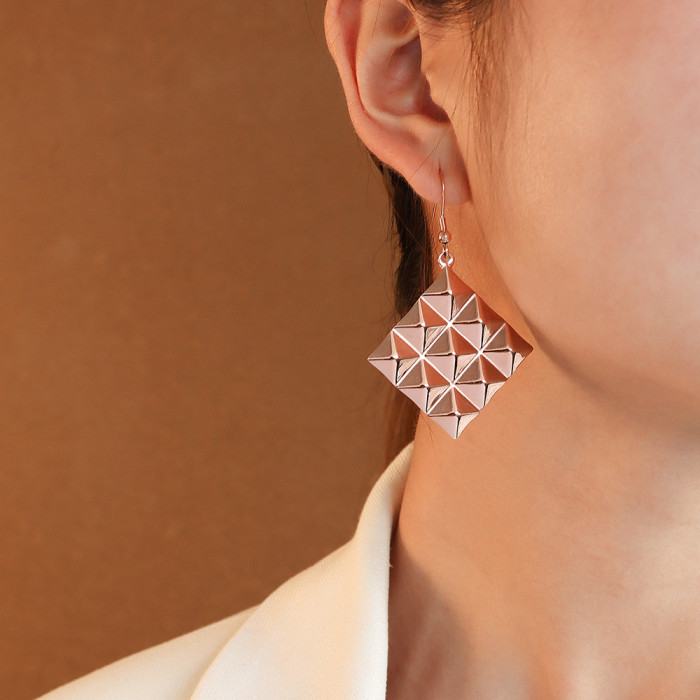 Korean Fashion Geometric Rivet Pattern Stud Earrings for Women Trendy Minimalism Jewelry New Cute Earrings