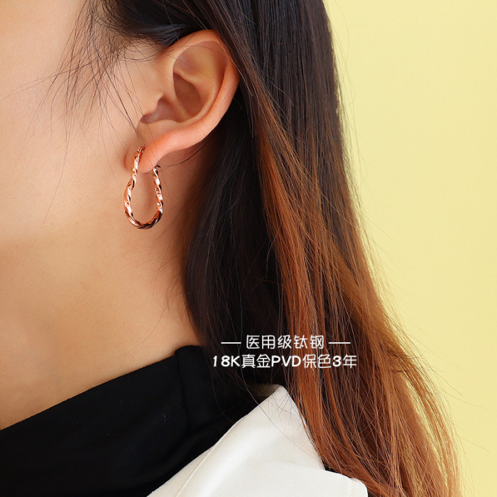 New Korean Big Heart Metal Simple Personality Hoop Earrings For Women Fashion Jewelry Party Gold Color