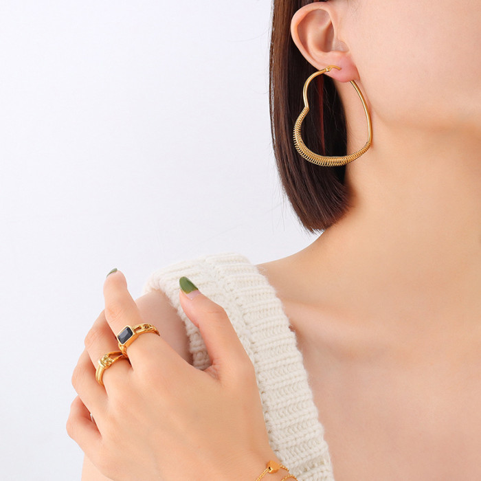 Gold Retro Temperament Spring Heart Hoop Earrings Light Luxury Irregular Drop Earring Jewelry