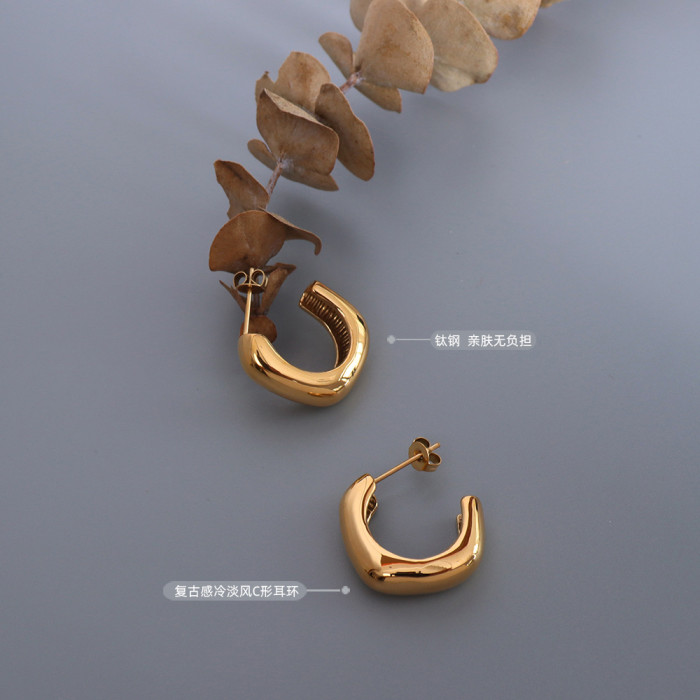 Fashion C Shape Chunky Stud Earrings Statement Metal Texture Charm Earrings Jewelry Gift