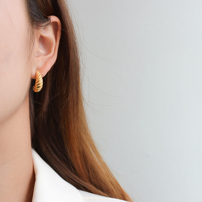 C Shape Twist Croissant Earrings For Women Stainless Steel Hoop Earrings Circle Round Earring Female Fashion Jewelry