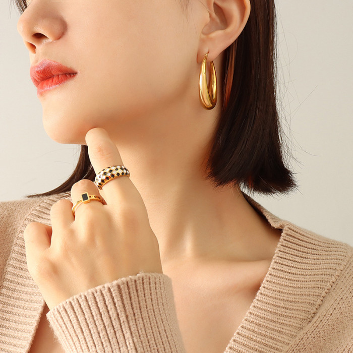 New Classic Smooth Metal Hoop Earrings For Woman Fashion Korean Jewelry Temperament Girl's Daily Wear Earrings