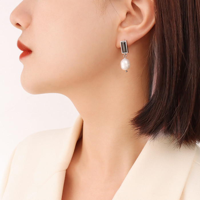 New Fashion Sweet Pearl Wild High End Pendant Earrings Elegant Simple Geometric Malachite Square Ladies Earrings Atmosphere