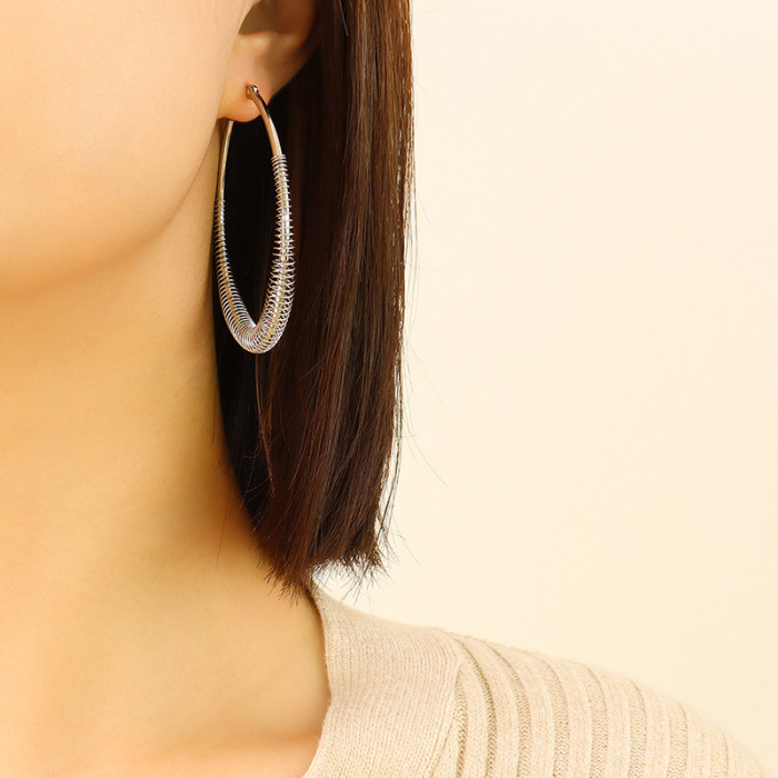 Trendy Stainless Steel Large Spring Hoop Earrings Oval Circle Geometric Earrings for Women Ladies Fashion Jewelry Wholesale