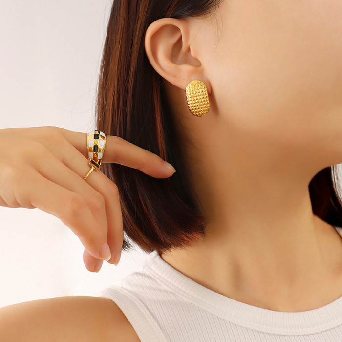 Full Beads Wave Golden Closed Stud Earrings for Women Fashion Piercing Jewelry