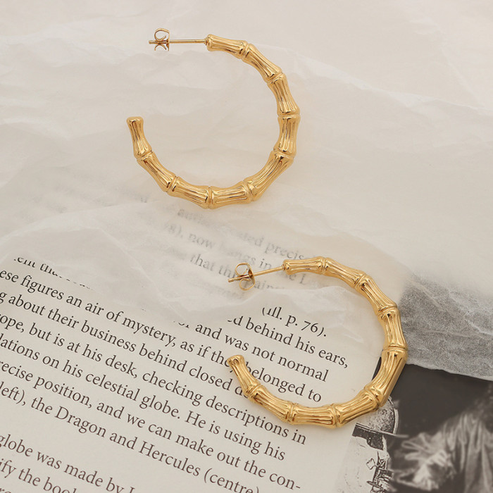 C Shape Geometric Bamboo Earrings Textured Medium Hoop Earrings for Women Minimalist Brass Gold Earrings