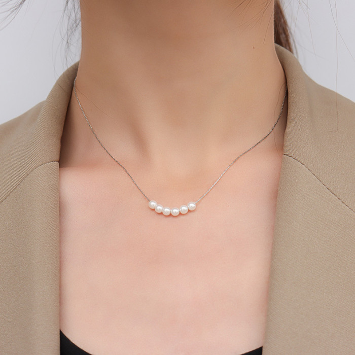2022 New Summer Pearl Necklace Women's Light Luxury Niche Collarbone Design Simple Fashion Collocation