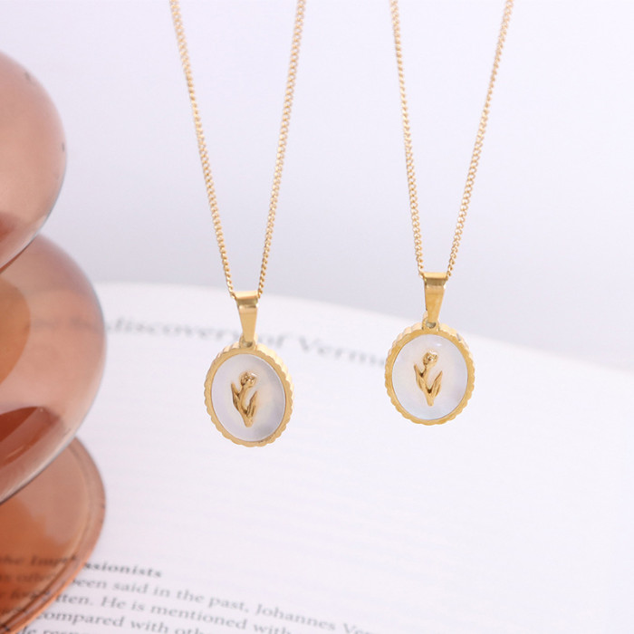 Tulip Flower White Seashell Necklace Oval Gold Elegant Chic Luxury Pendant Necklace for Women Birthday Jewelry