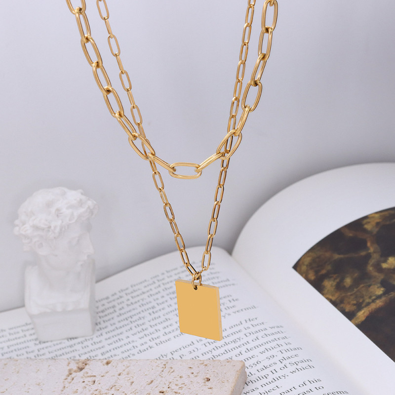 Retro Jewelry Chain Necklace Pretty Design Double Layer Metal Square Pendant Necklace Hot Selling For Women Gifts