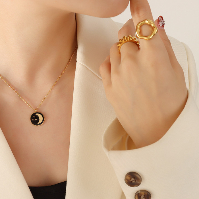 Jewelry Niche Design Star Moon Round Card Pendant Necklace Female Titanium Steel Gold Clavicle Chain