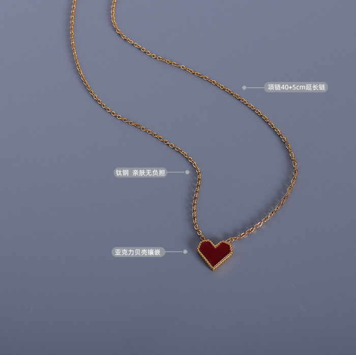 New French Style Love Heart Clavicle Acrylic Necklace Titanium Steel Heart Necklace Small Waist