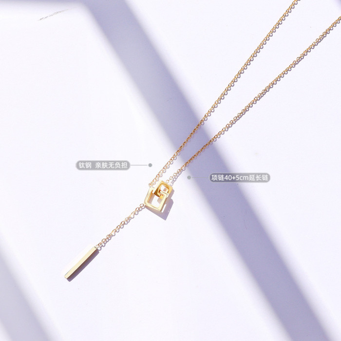 Simple Design Hollow Square Pendant Necklace for Women Geometriclong Strip Tassel Chain Female Summer Jewelry Accessories