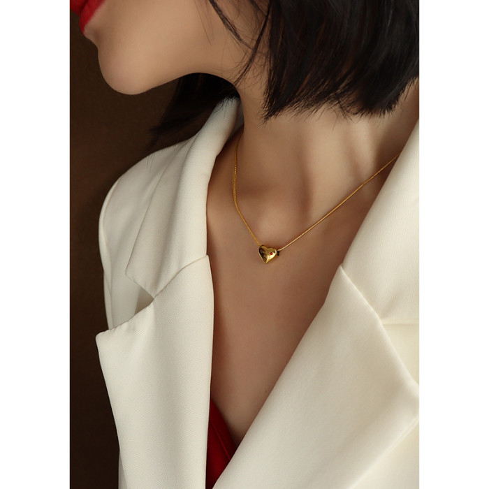 Romantic Red Zircon Inlaid Heart Pendant Necklaces for Women Genuine Chain AAA Zircon Necklace Female Jewelry